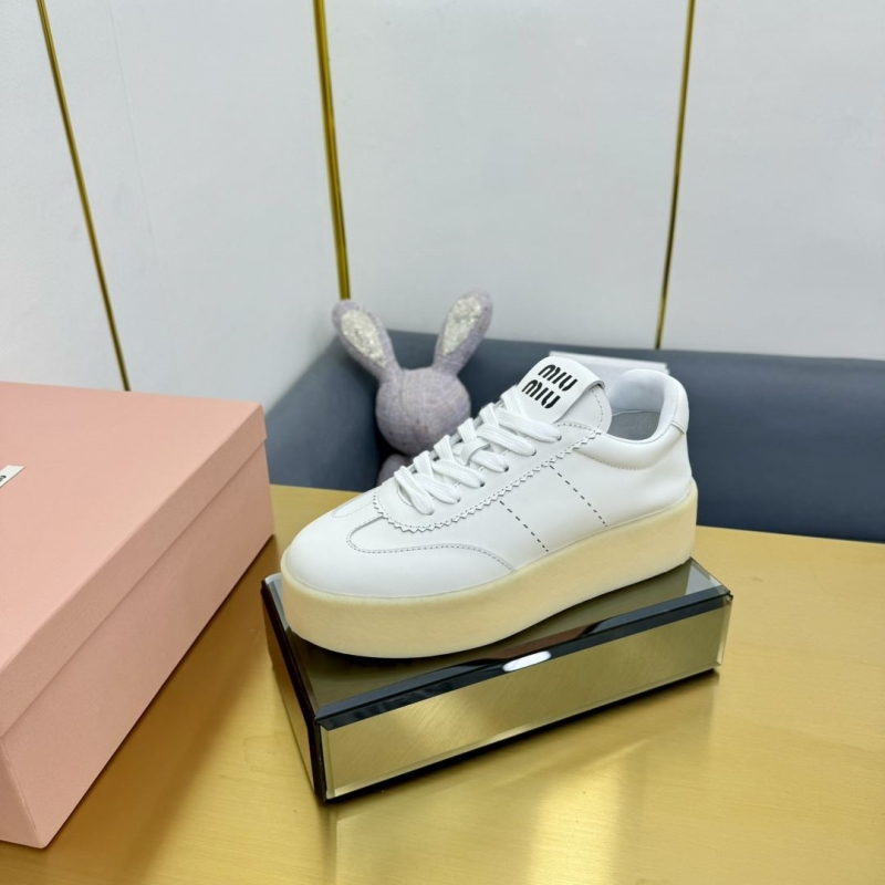 Miu Miu Casual Shoes